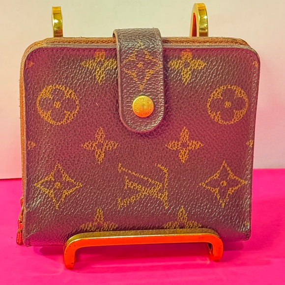 Louis Vuitton Monogram Brown Wallet 4x4 compact - Picture 2 of 12